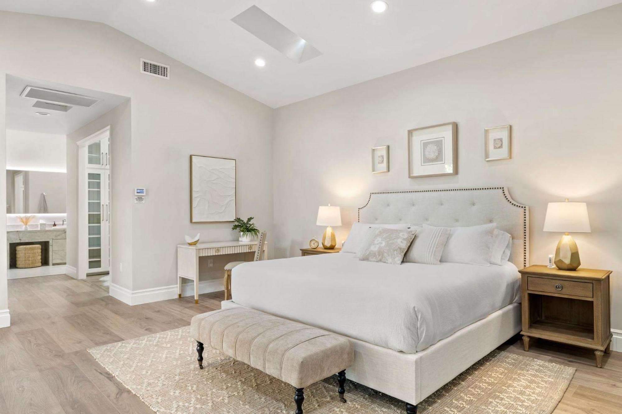 Outdoor Misters W Pool, Bbq & Elegant Renovation * Phoenix